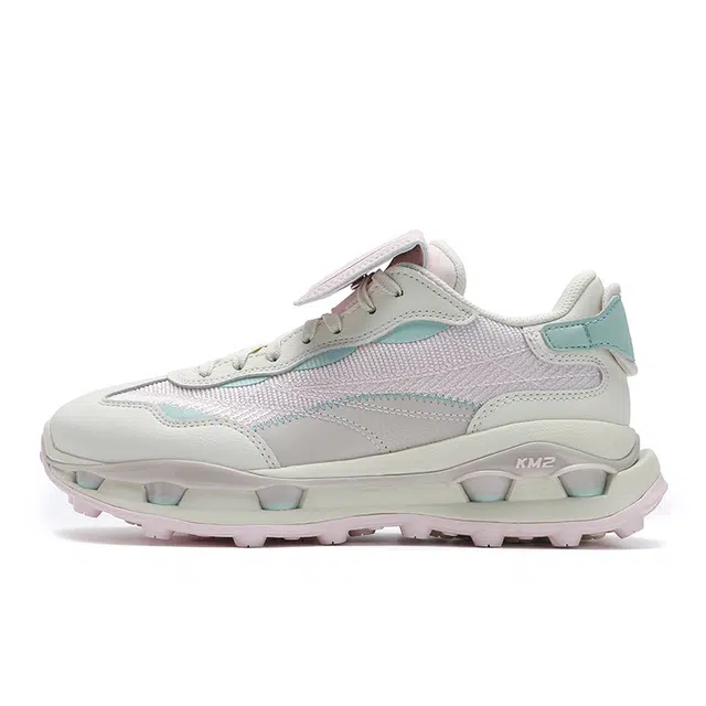 FILA KM2 2