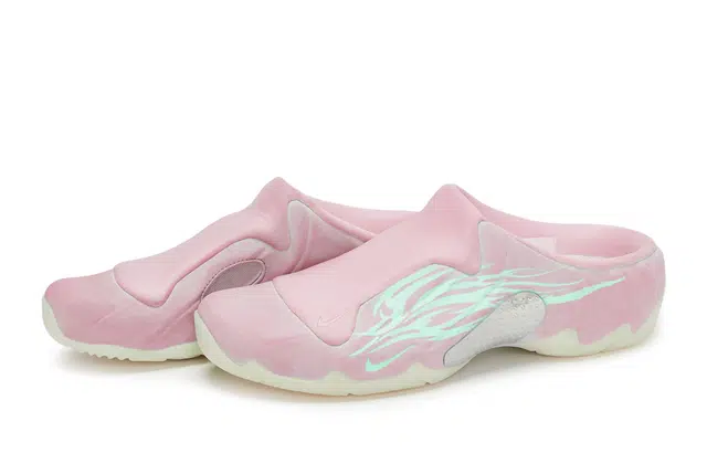 Nike Clogposite 811