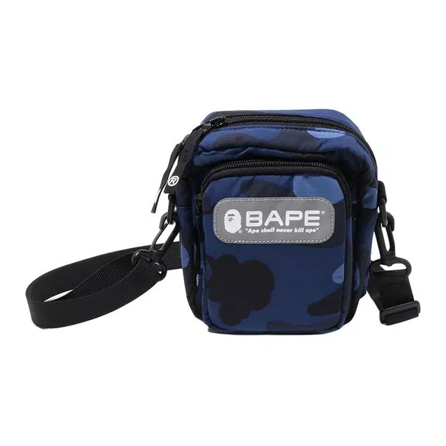 A BATHING APE