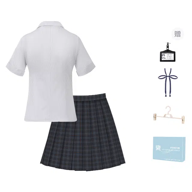 冰淇淋与鲸 简约时尚短袖上衣潮流舒适短裙制服 女款