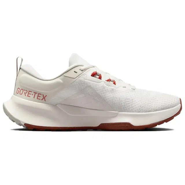 Nike Juniper Trail 2