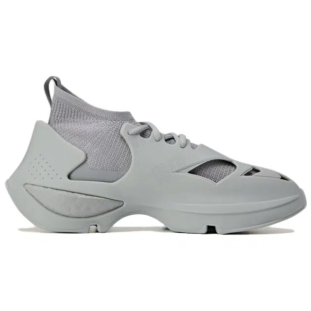 adidas Stella McCartney SPORTSWEAR