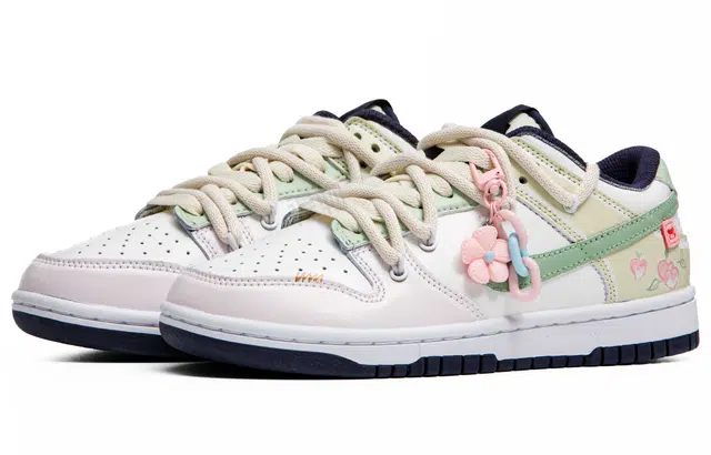Nike Dunk low QXK GS