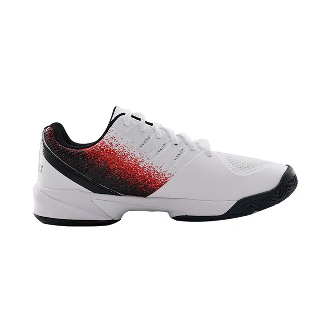 YONEX