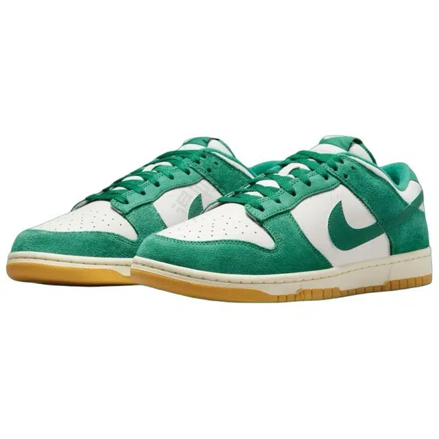 Nike Dunk Low Malachite