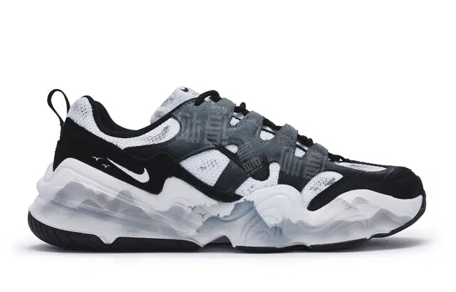 Nike Tech Hera 811