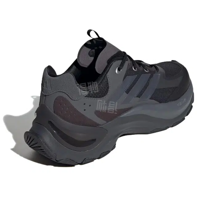 adidas Maxxwavy