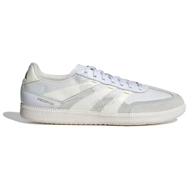 adidas PREDATOR FREESTYLE