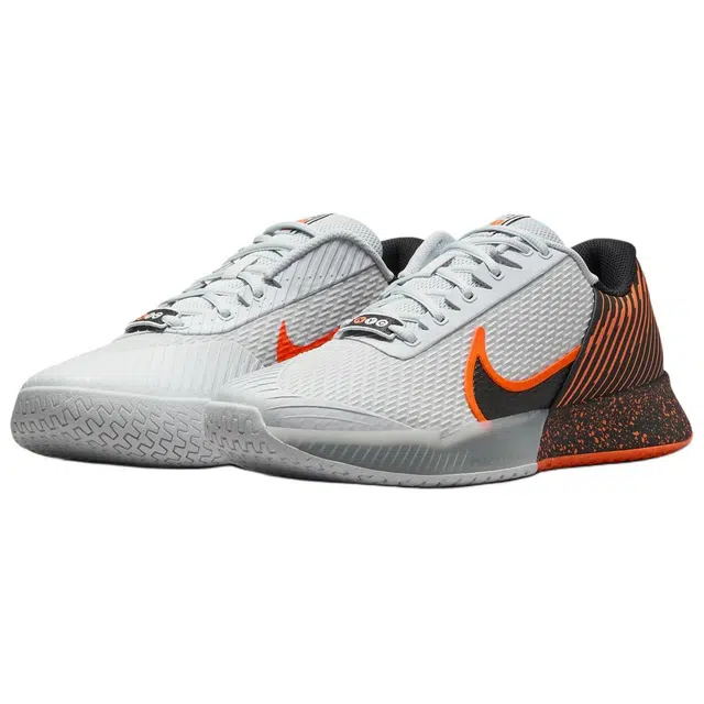 Nike Court Vapor