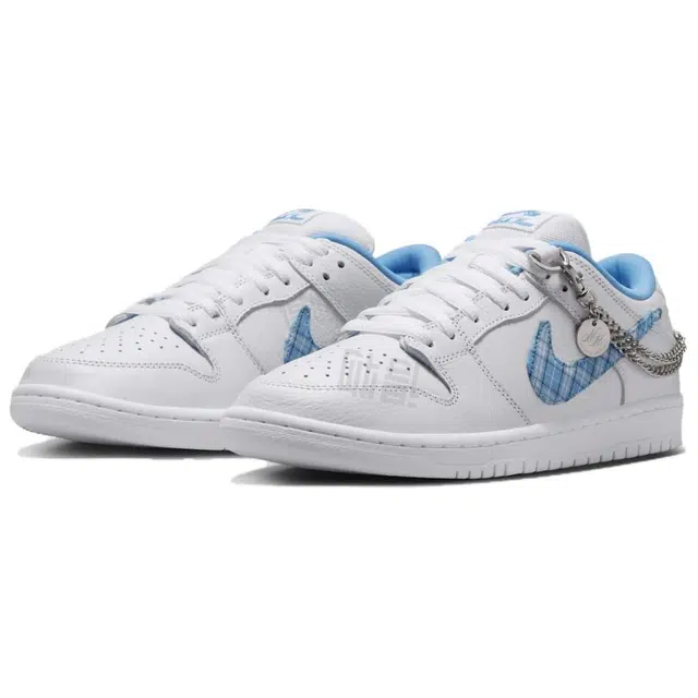 Nike SB Dunk Low