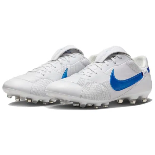 Nike Premier 3
