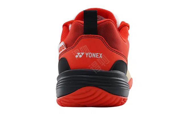 YONEX Power Cushion 620WCR
