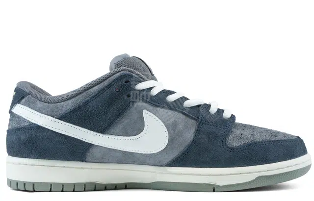 Nike Dunk SB LOW"Light Carbon"