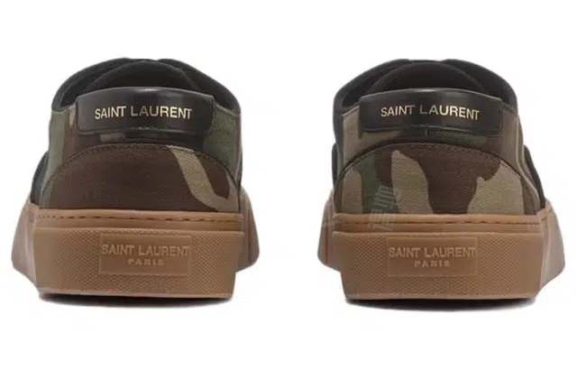 SAINT LAURENT