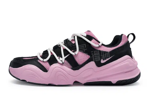 Nike Tech Hera 811