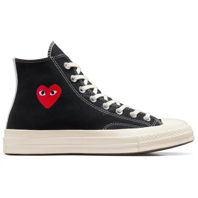 PLAY Comme des Garçons x Converse Chuck 70