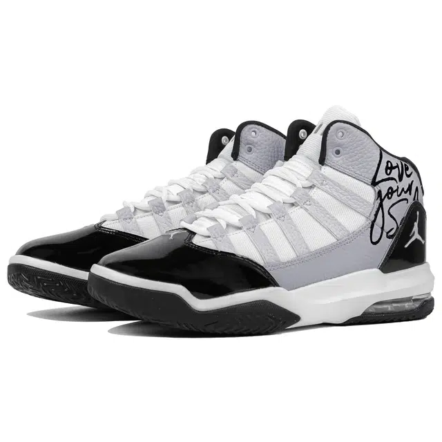 Jordan Max Aura 1 GS
