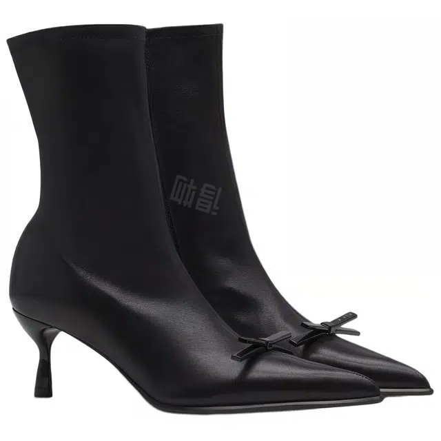 Lanvin Bow