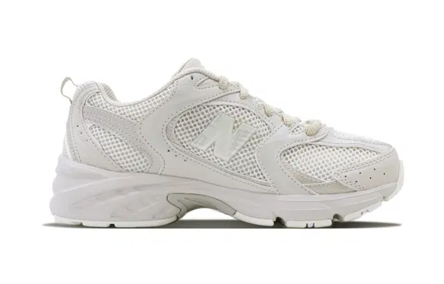 New Balance 530 Light Beige