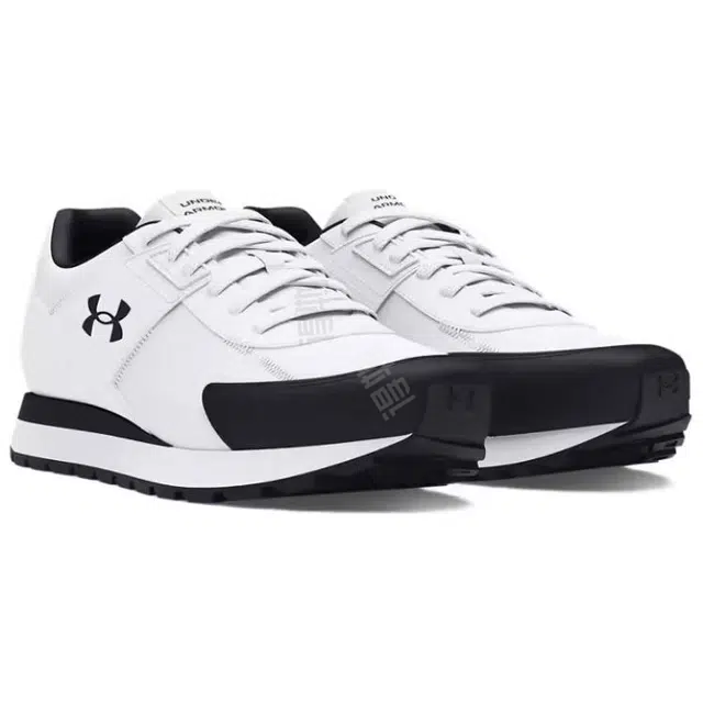 Under Armour Essential