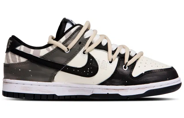 Nike Dunk QXK