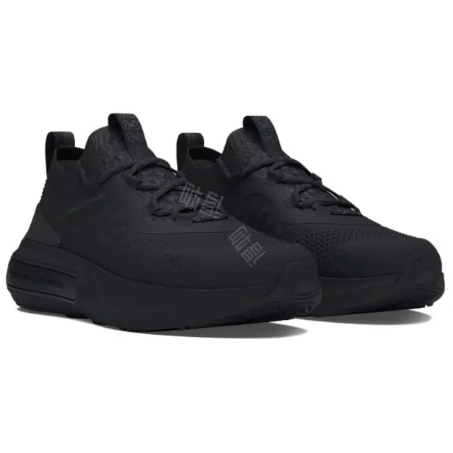 Under Armour PHANTOM 4