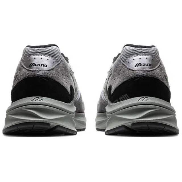 Mizuno Pi Retro