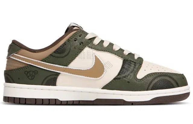 Nike Dunk QXK