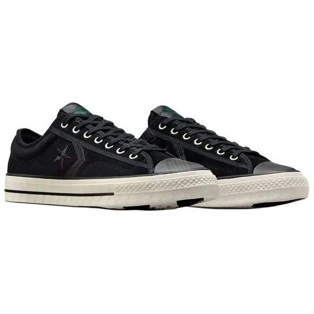 LIVERPOOL FC x Converse Star Player 76 OX BlackEgret