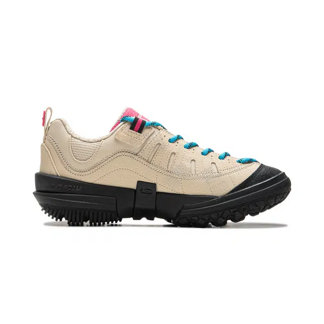 LiNing CF Lite