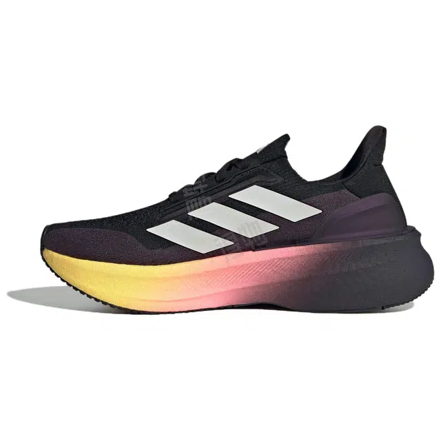 adidas ULTRABOOST 5X