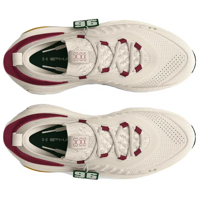 Under Armour Phantom 4