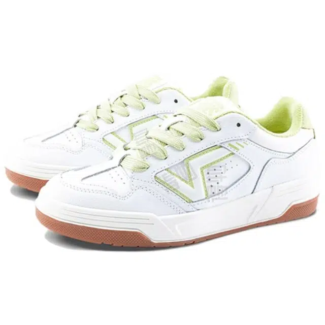 Vans Upland