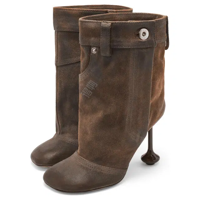 LOEWE Toy 9cm
