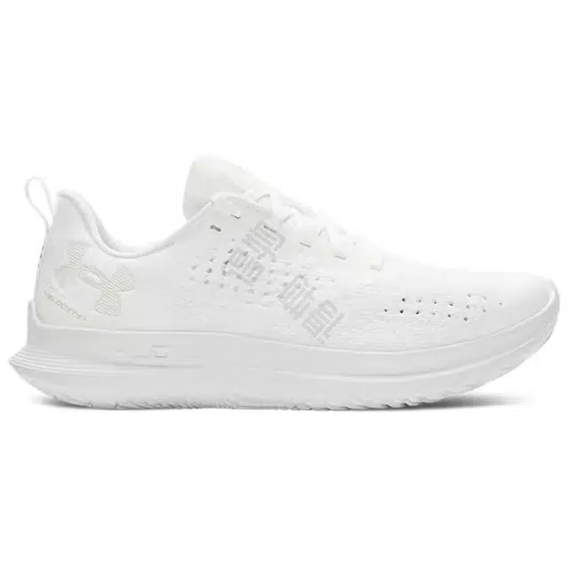 Under Armour UA Velociti 4