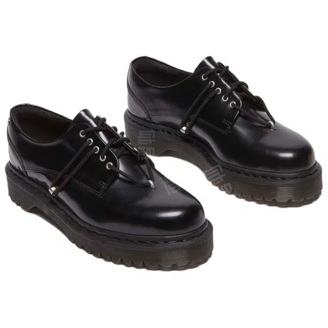 Dr.Martens
