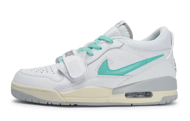 Jordan Legacy 312 811