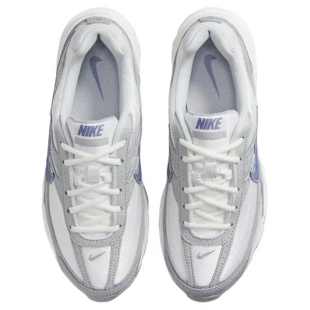 Nike Initiator