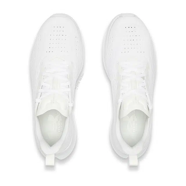 Under Armour UA Velociti 4