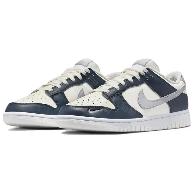 Nike Dunk Low Armory Navy