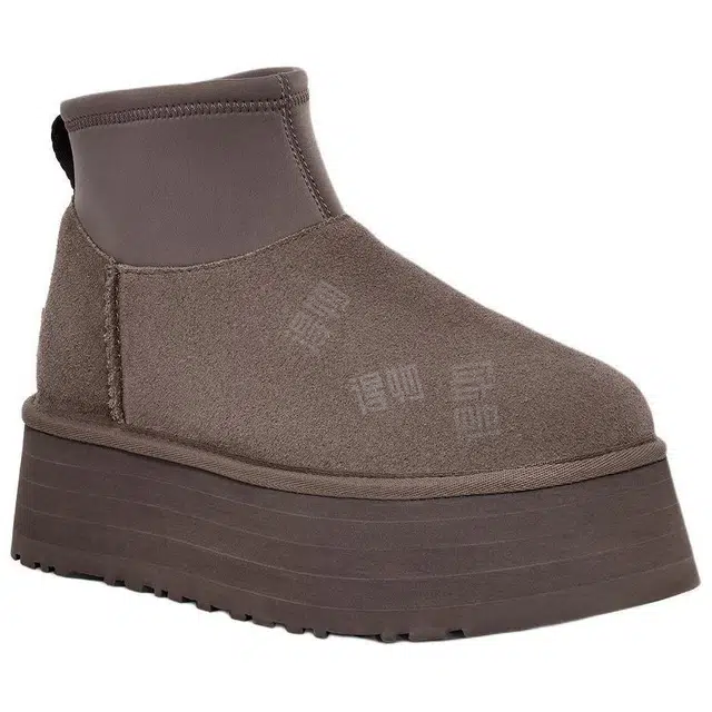 UGG