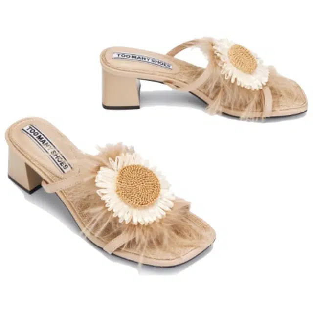 TOOMANYSHOES