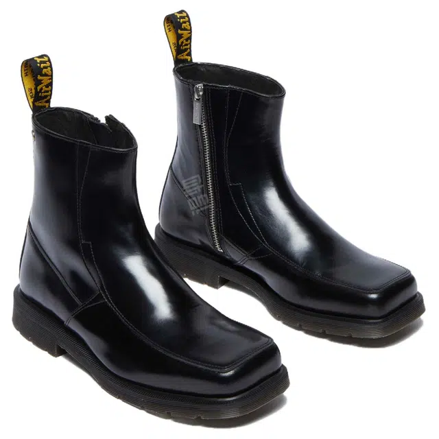Dr.Martens