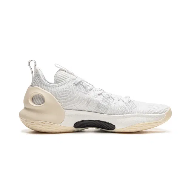 LiNing Ultra Low