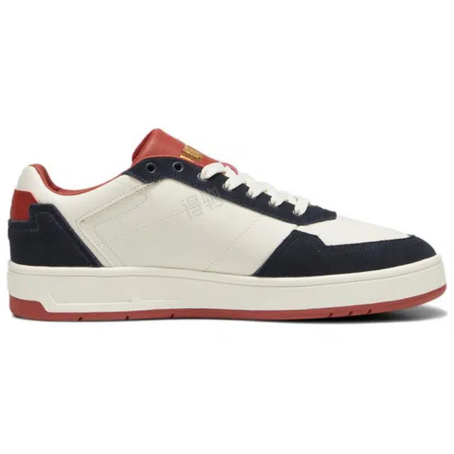 PUMA Court Classic