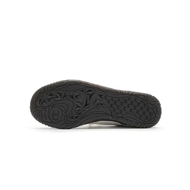 Champion Essentials Champ T-trainer T Logo