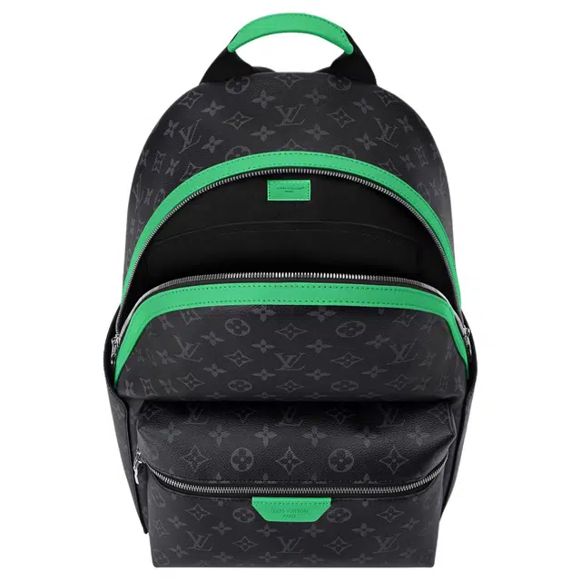 LOUIS VUITTON Discovery