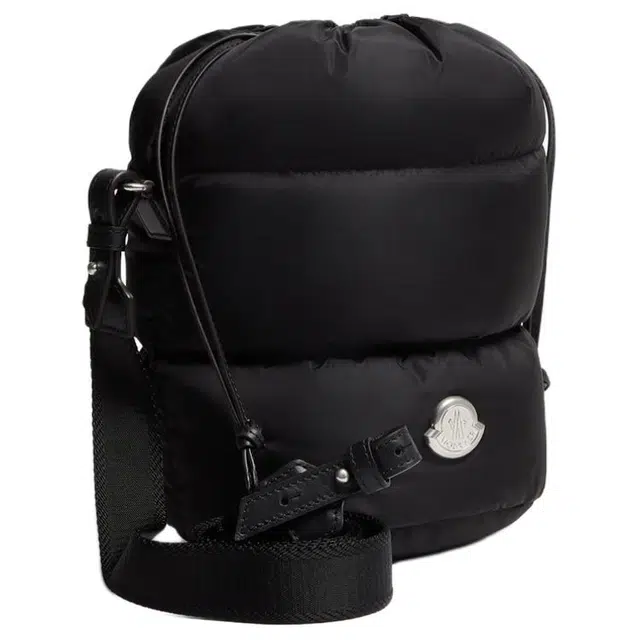 Moncler Caradoc