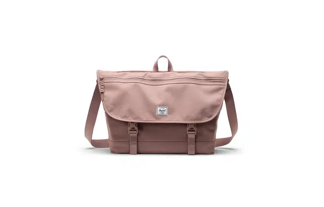 Herschel Cove Messenger