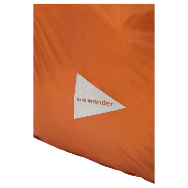 and wander Sil 25L Tote